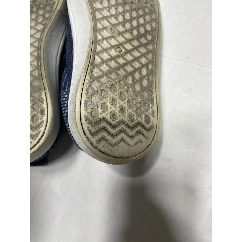 Maurices Womens‎ Blue White Patchwork Striped Slip On Sneakers Shoes Size 9